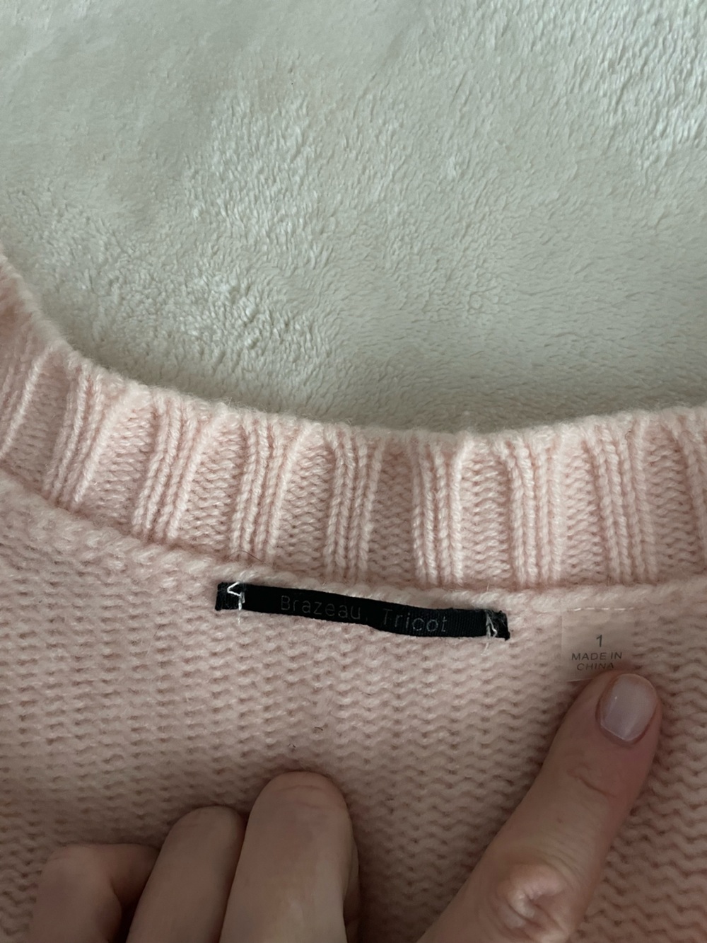 Brazeau Tricot Pale Pink Cashmere Sweater - Picture 3 of 7